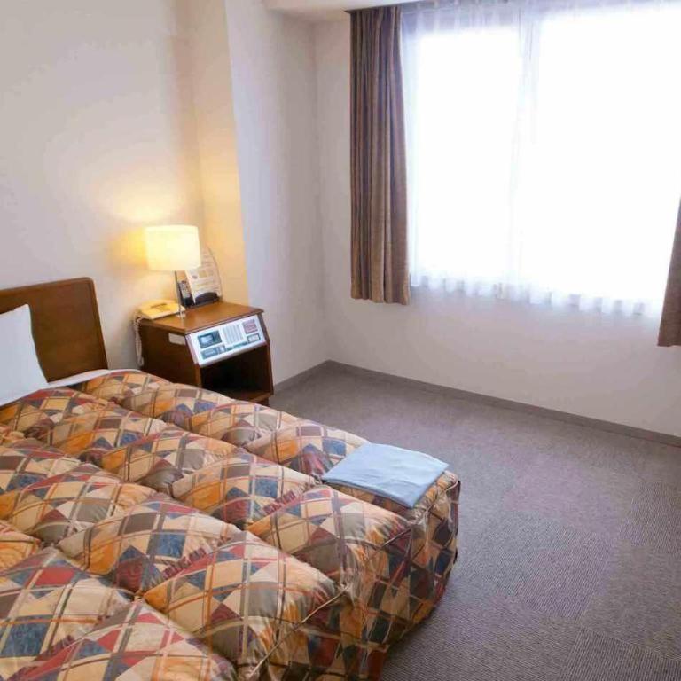 Neyagawa Trend Hotel Osaka Exterior photo